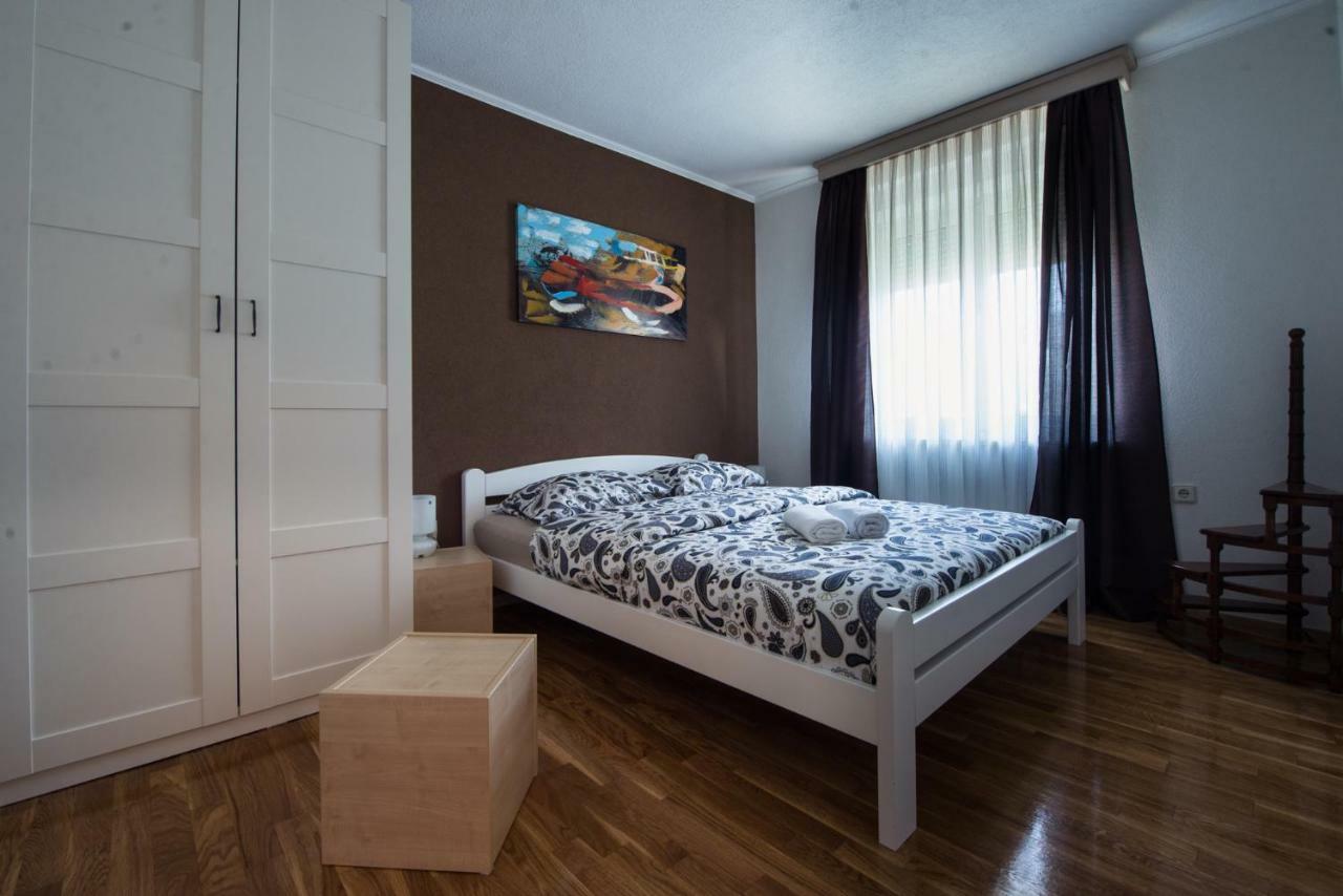 Apartments Tamara Umag Eksteriør billede